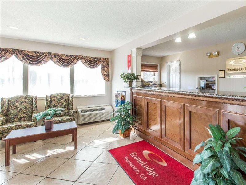 Econo Lodge Thomaston Extérieur photo