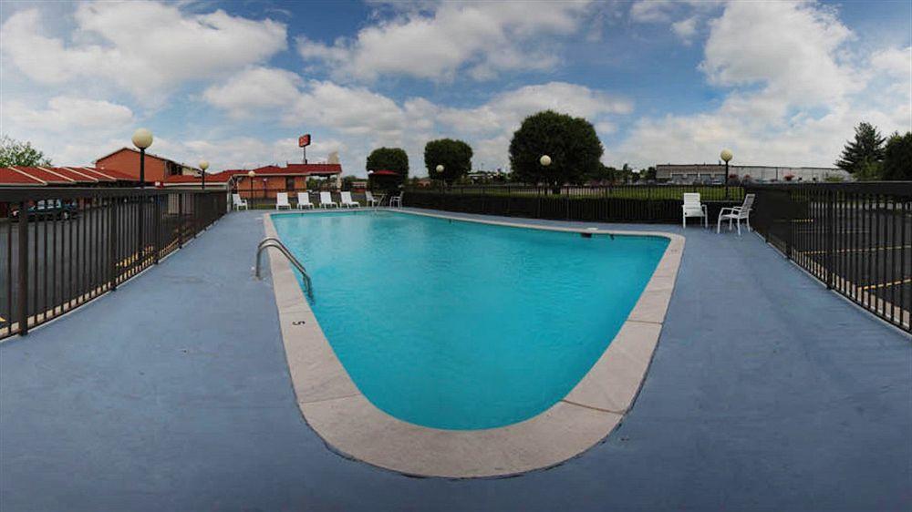 Econo Lodge Thomaston Extérieur photo